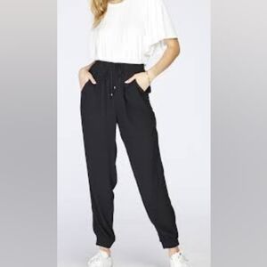 Gentle Fawn Cairo Jogger Pants in Black, Size M